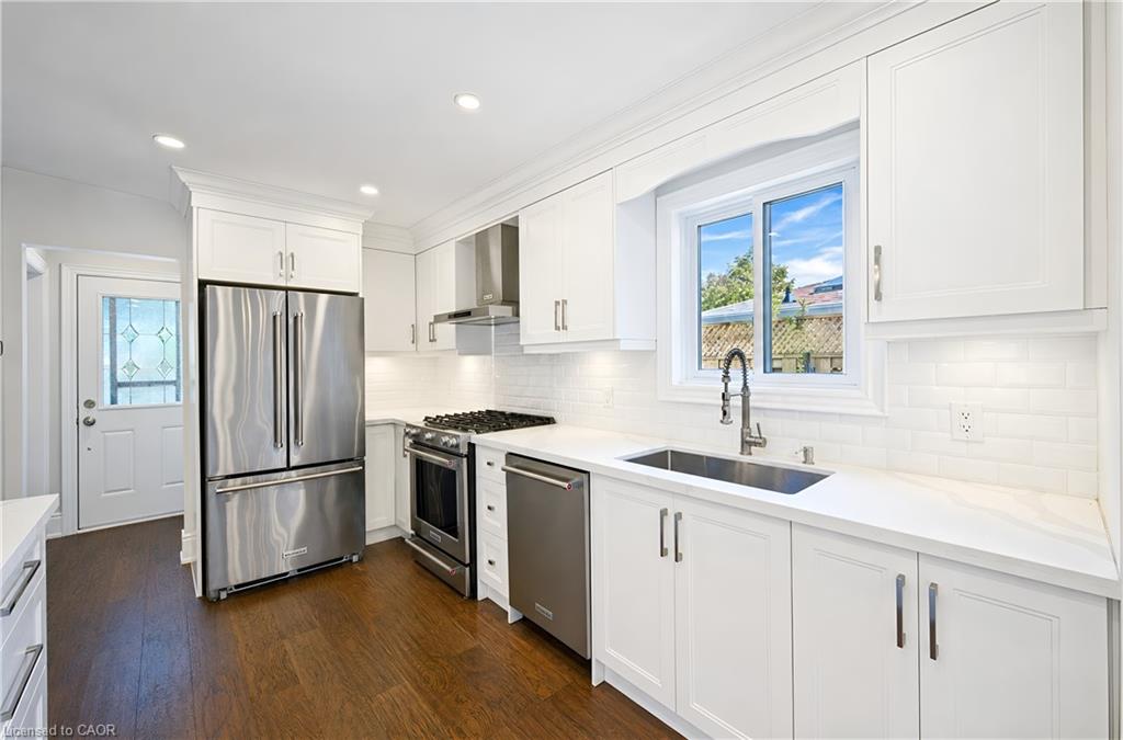 8 Culham Street Property Photo 17