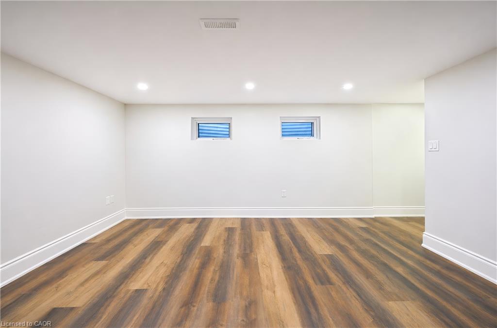 8 Culham Street Property Photo 38