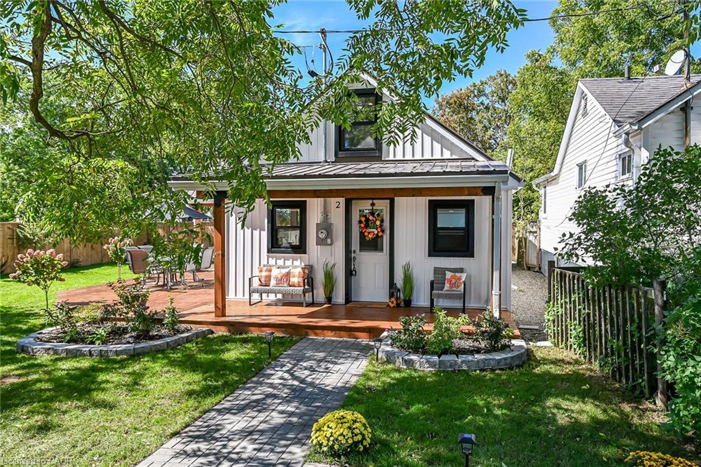 2 Centre Street Property Photo 1