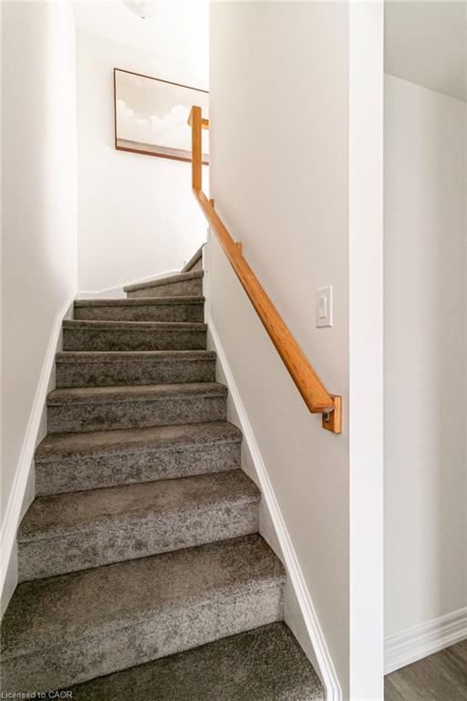 7 Roxanne Drive Property Photo 13
