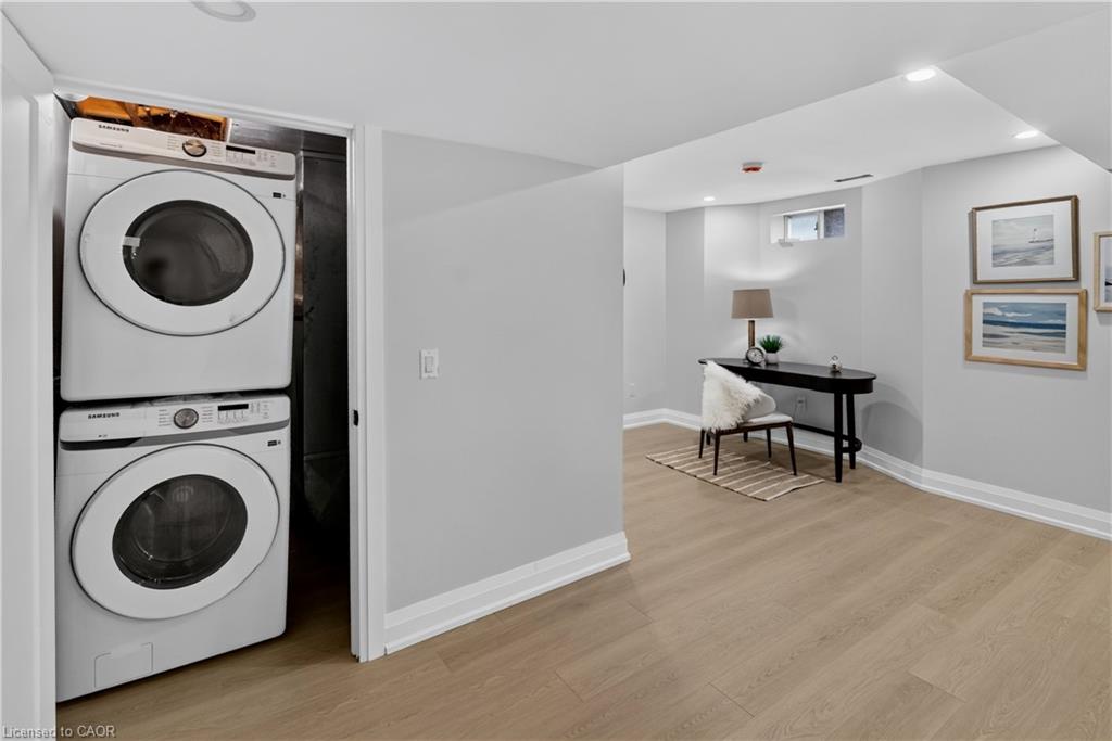 20 Sunvale Place Property Photo 37