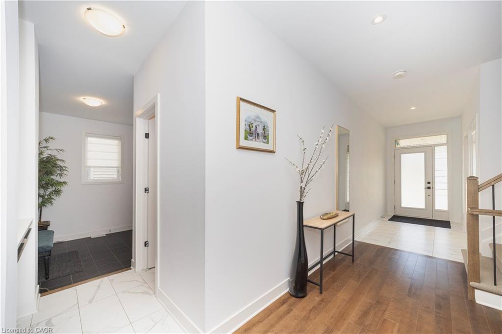 374 Big Dipper Street Property Photo 4