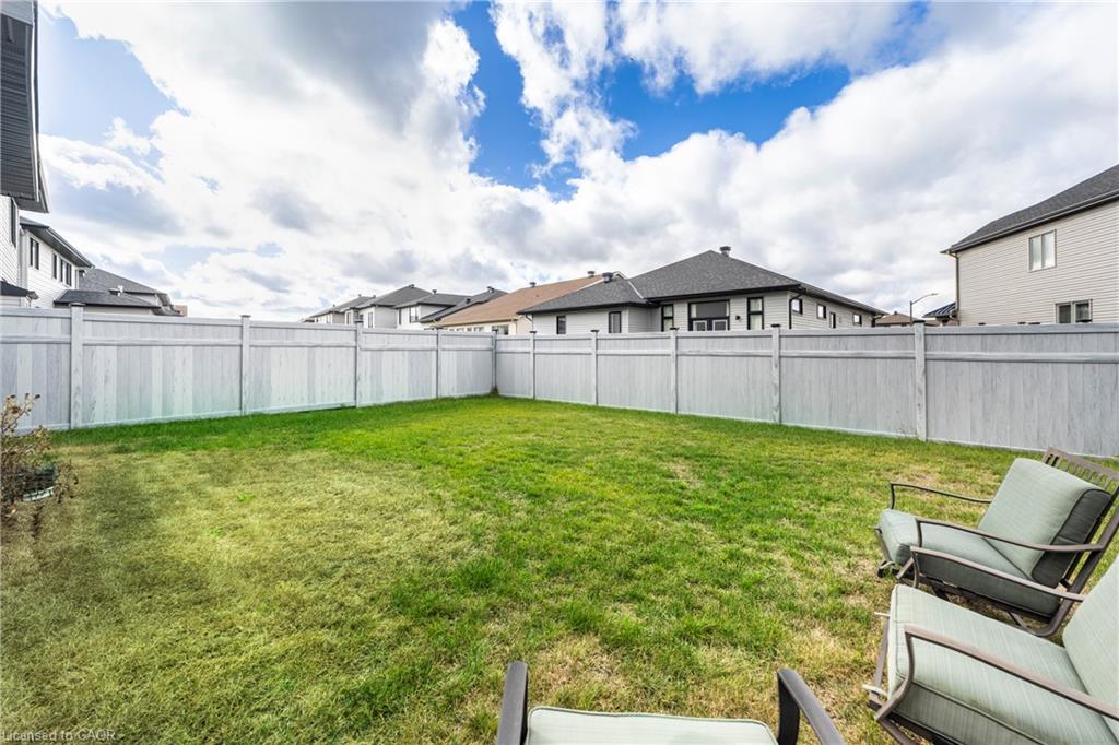 374 Big Dipper Street Property Photo 30