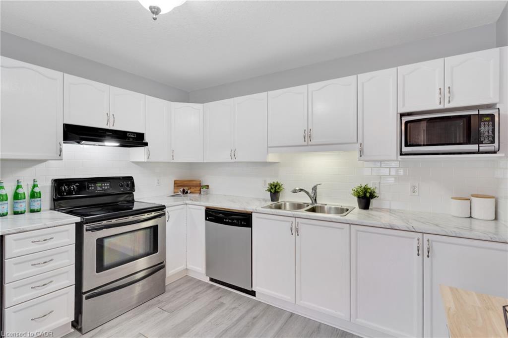 442 Joseph Street Property Photo 12