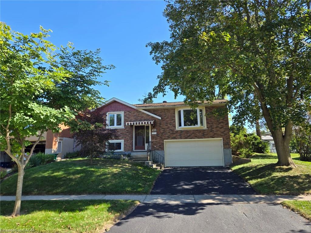 410 Lakeview Drive Property Photo 2