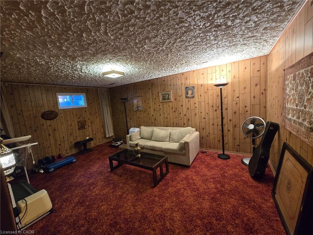 410 Lakeview Drive Property Photo 20