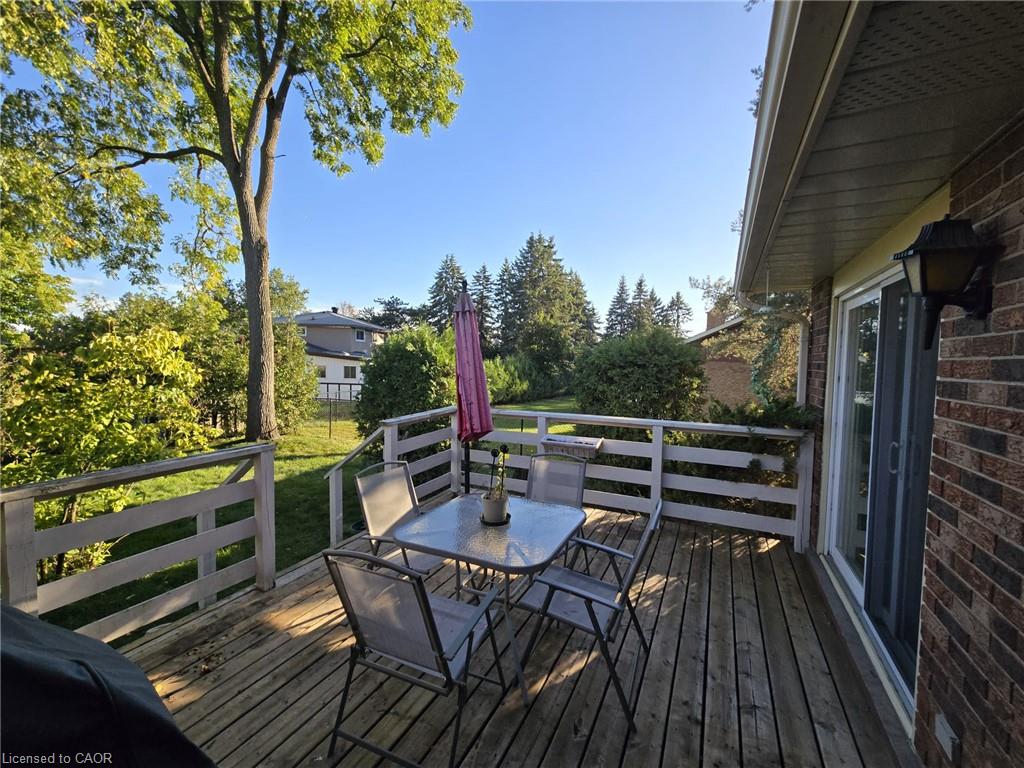 410 Lakeview Drive Property Photo 24