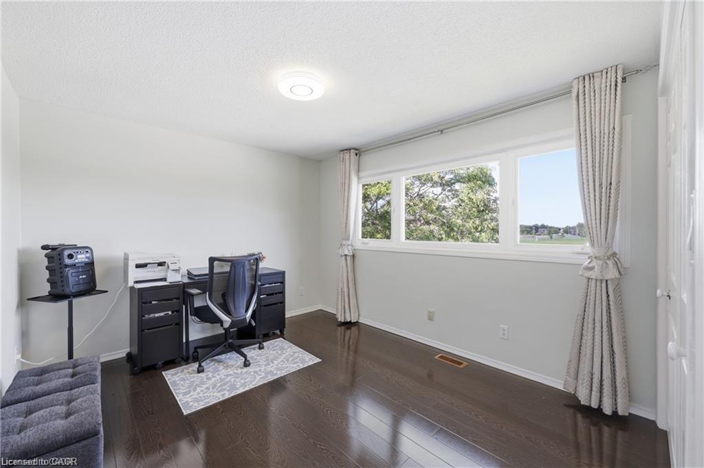 63 Folkestone Avenue Property Photo 20