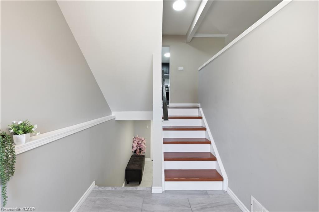 63 Folkestone Avenue Property Photo 28