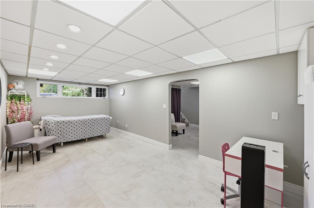 63 Folkestone Avenue Property Photo 31