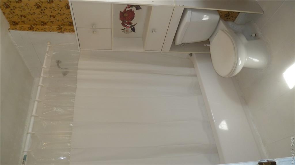 4-647 Albert Street Property Photo 25