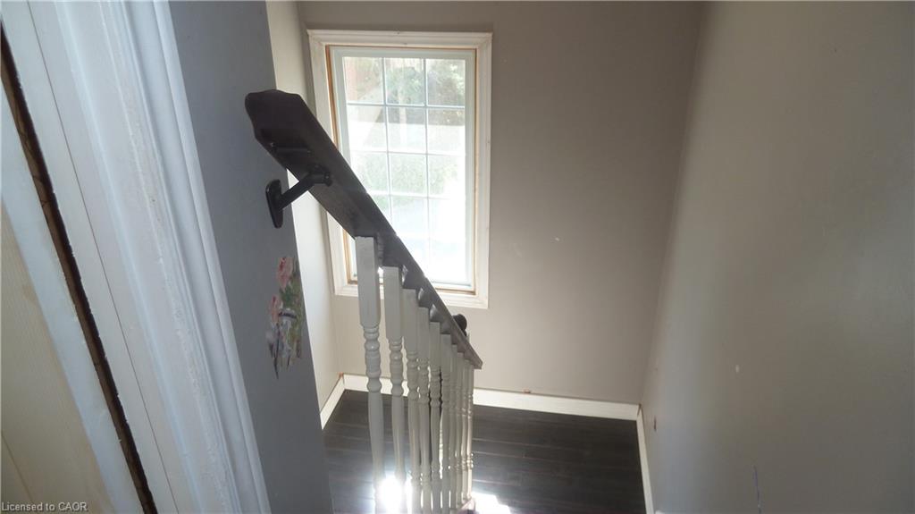4-647 Albert Street Property Photo 28