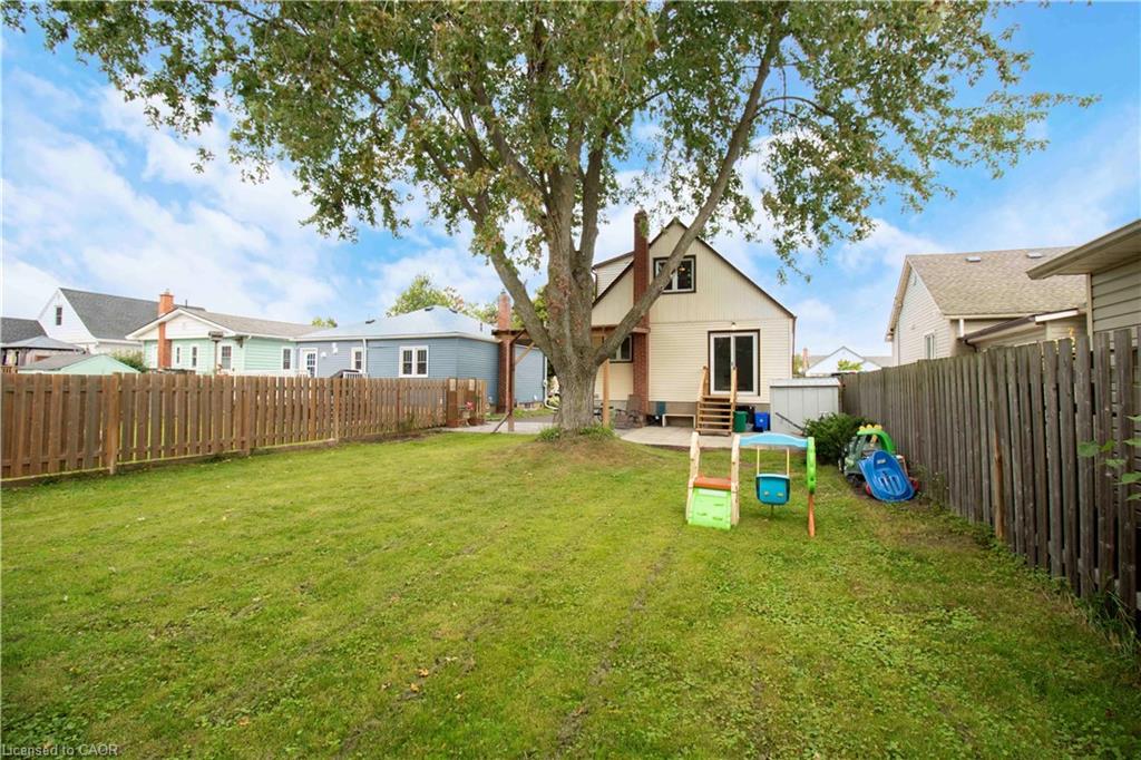 9 Bridge Street Property Photo 6