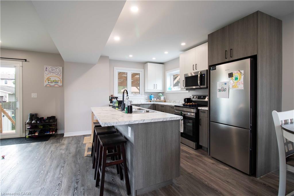 9 Bridge Street Property Photo 10