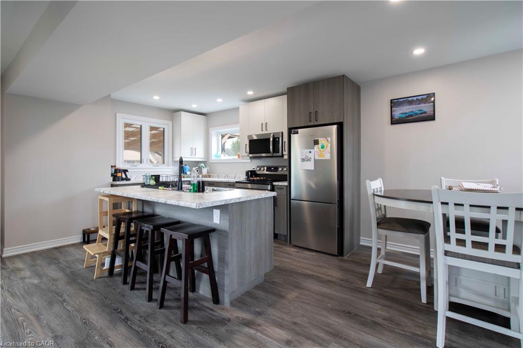 9 Bridge Street Property Photo 11