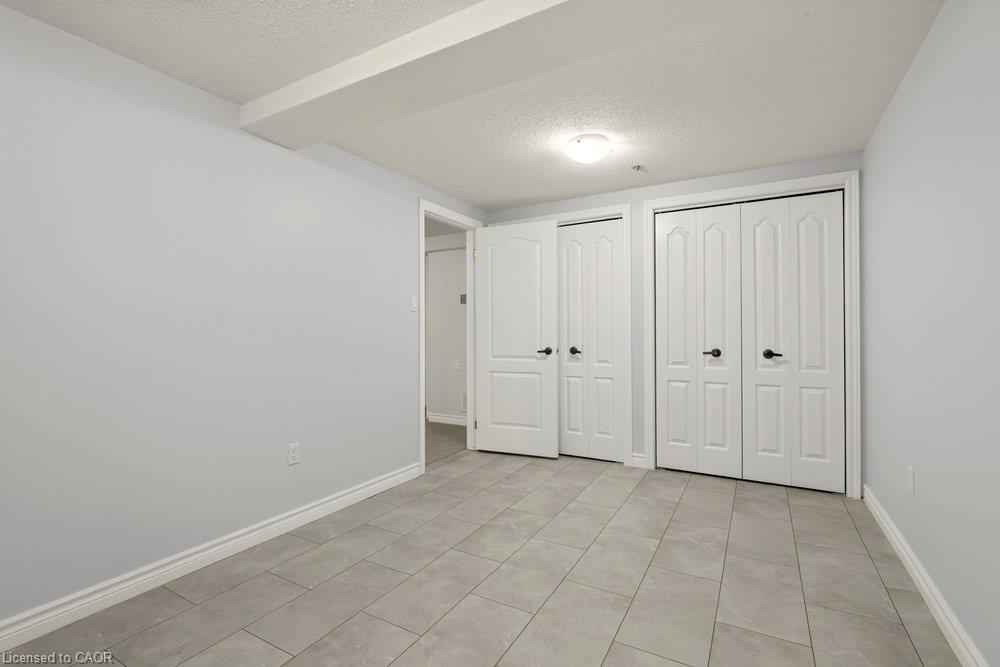 19-175 Fiddlers Green Drive Property Photo 39