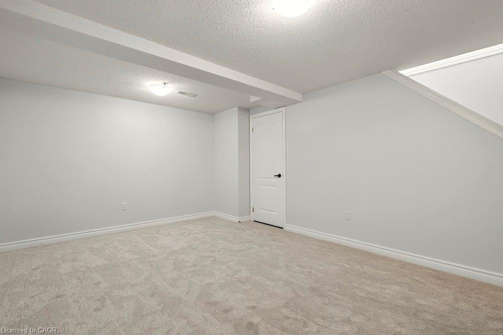 19-175 Fiddlers Green Drive Property Photo 40