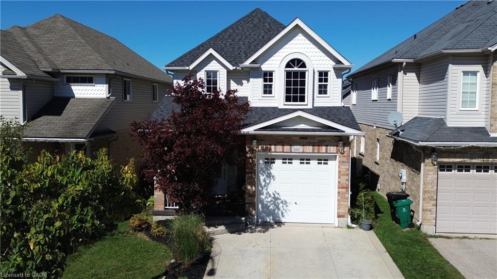 466 Sienna Crescent Property Photo 1