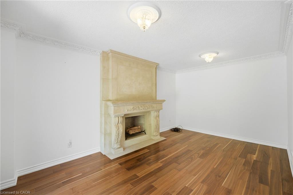 127 O'connor Crescent Property Photo 11
