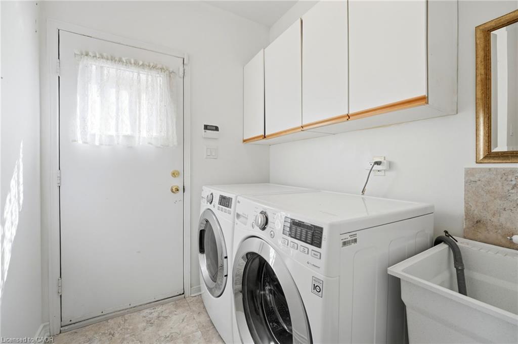 127 O'connor Crescent Property Photo 28