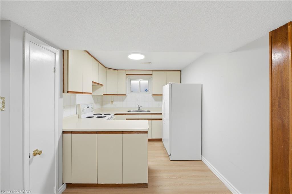 127 O'connor Crescent Property Photo 31