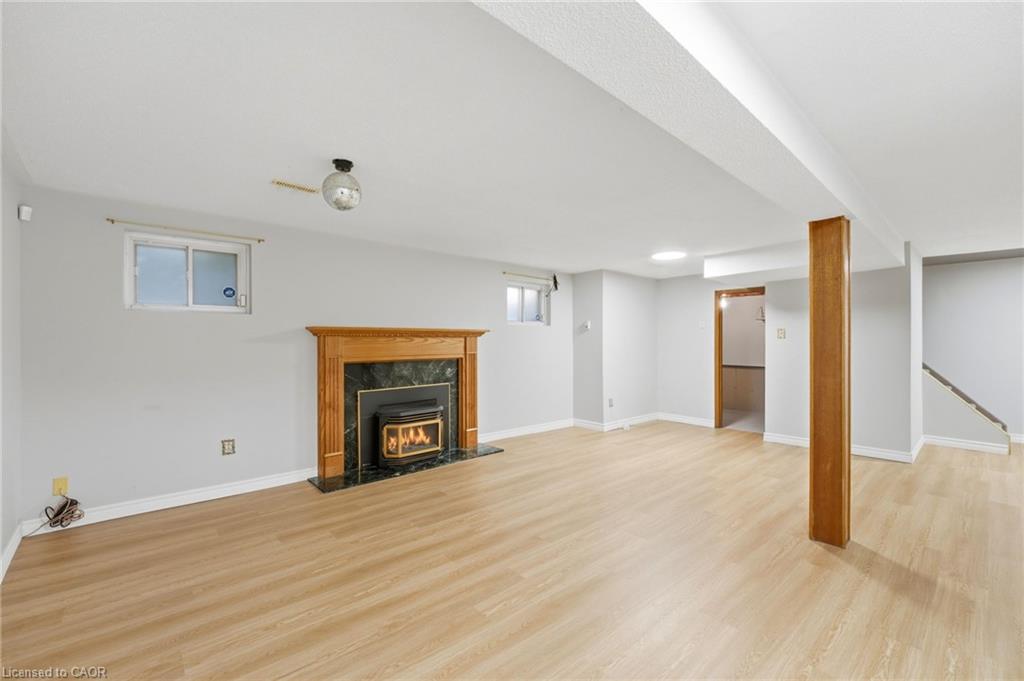 127 O'connor Crescent Property Photo 34