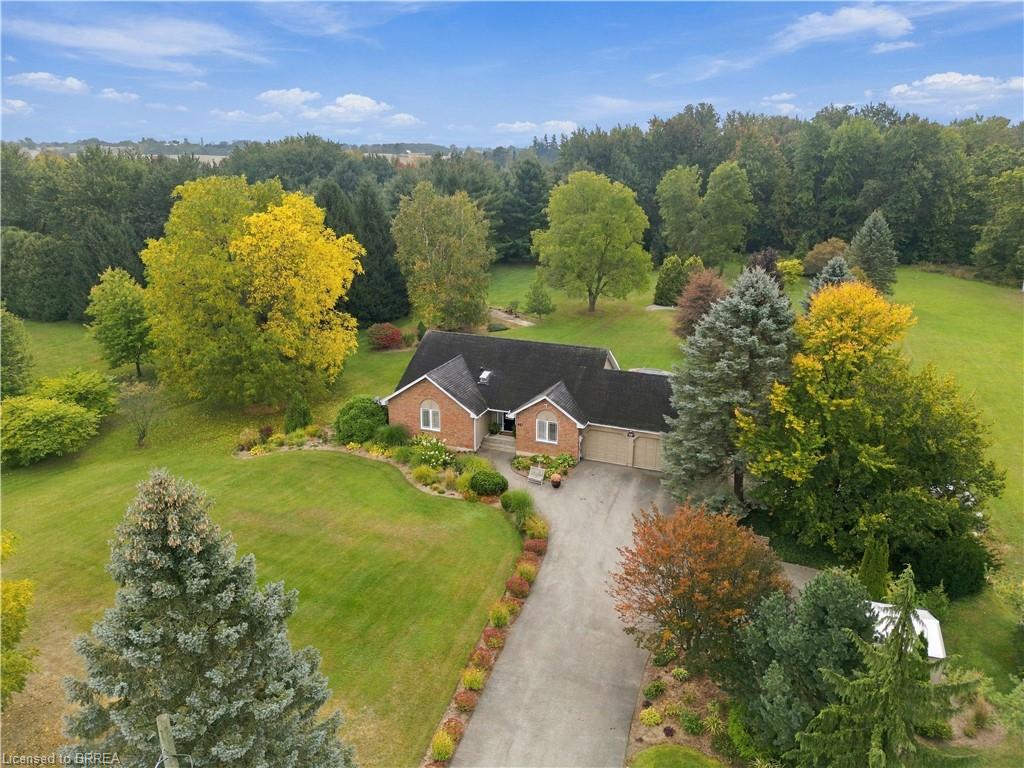 447 King Edward Street Property Photo 2