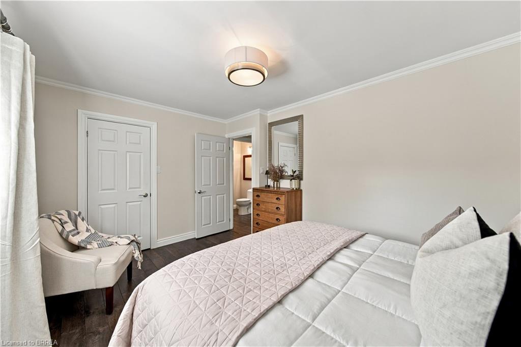 447 King Edward Street Property Photo 27