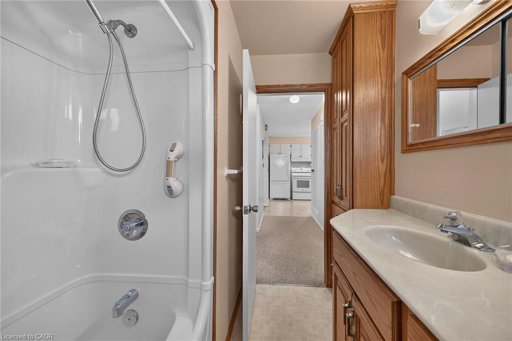 799 Highway 6 Property Photo 32