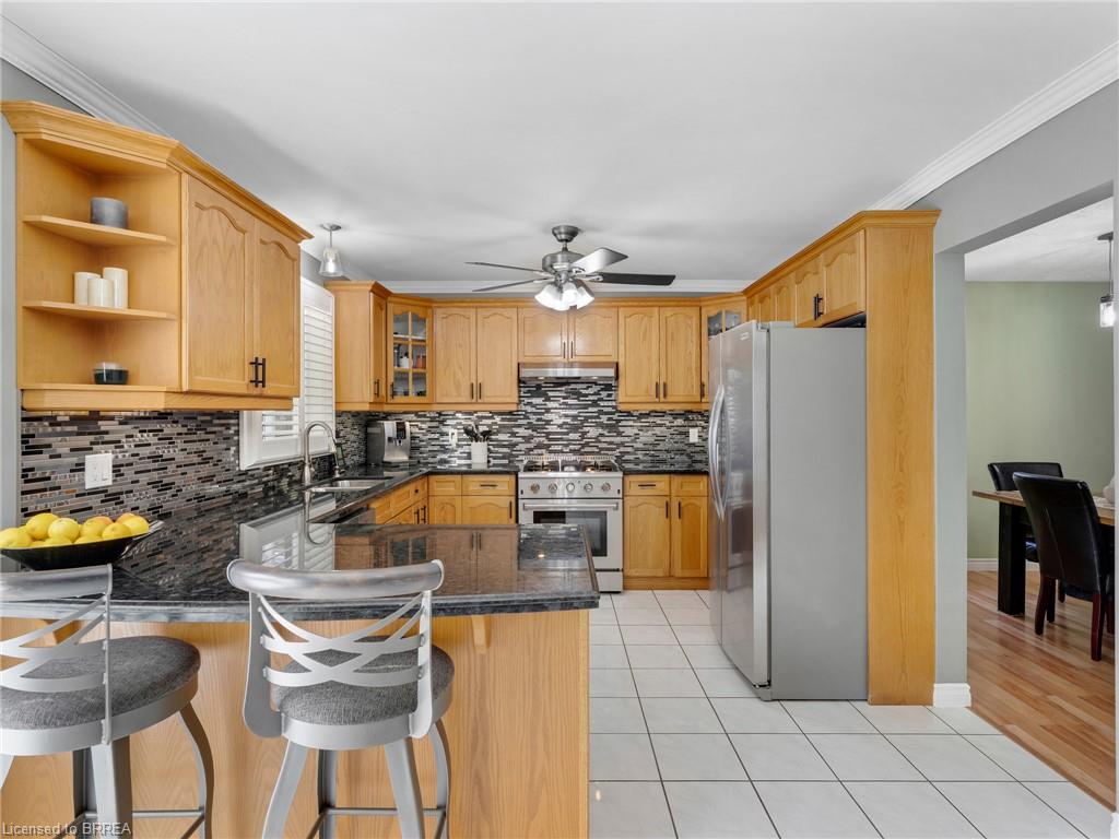 42 Emidio Crescent Property Photo 10