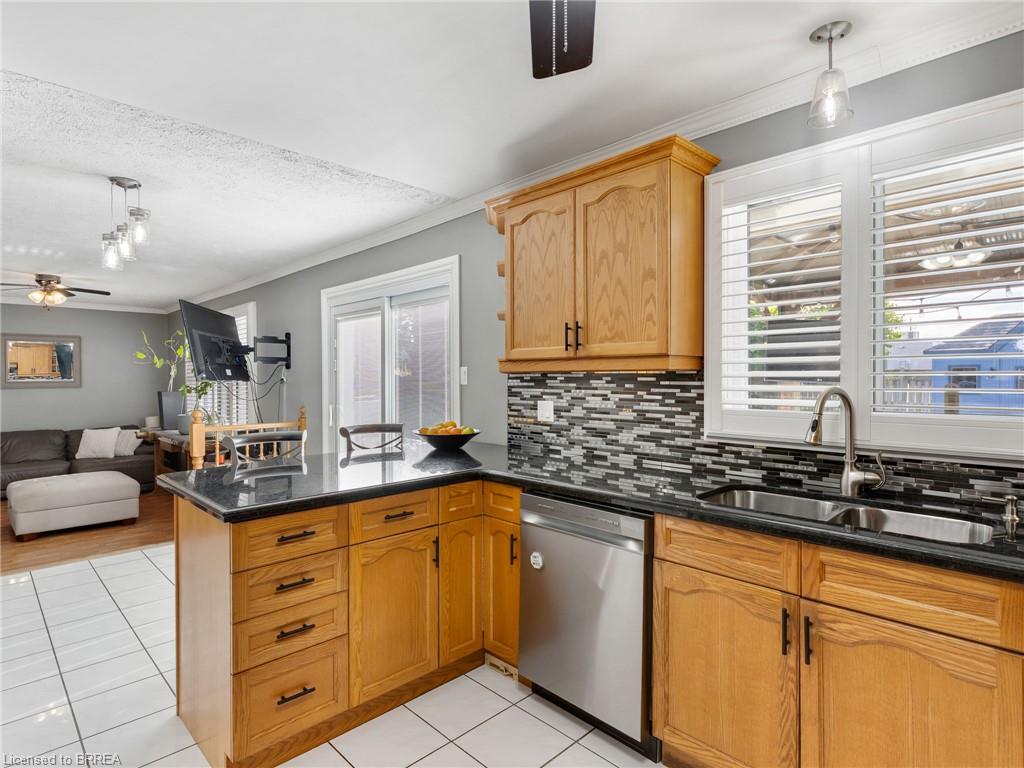 42 Emidio Crescent Property Photo 14