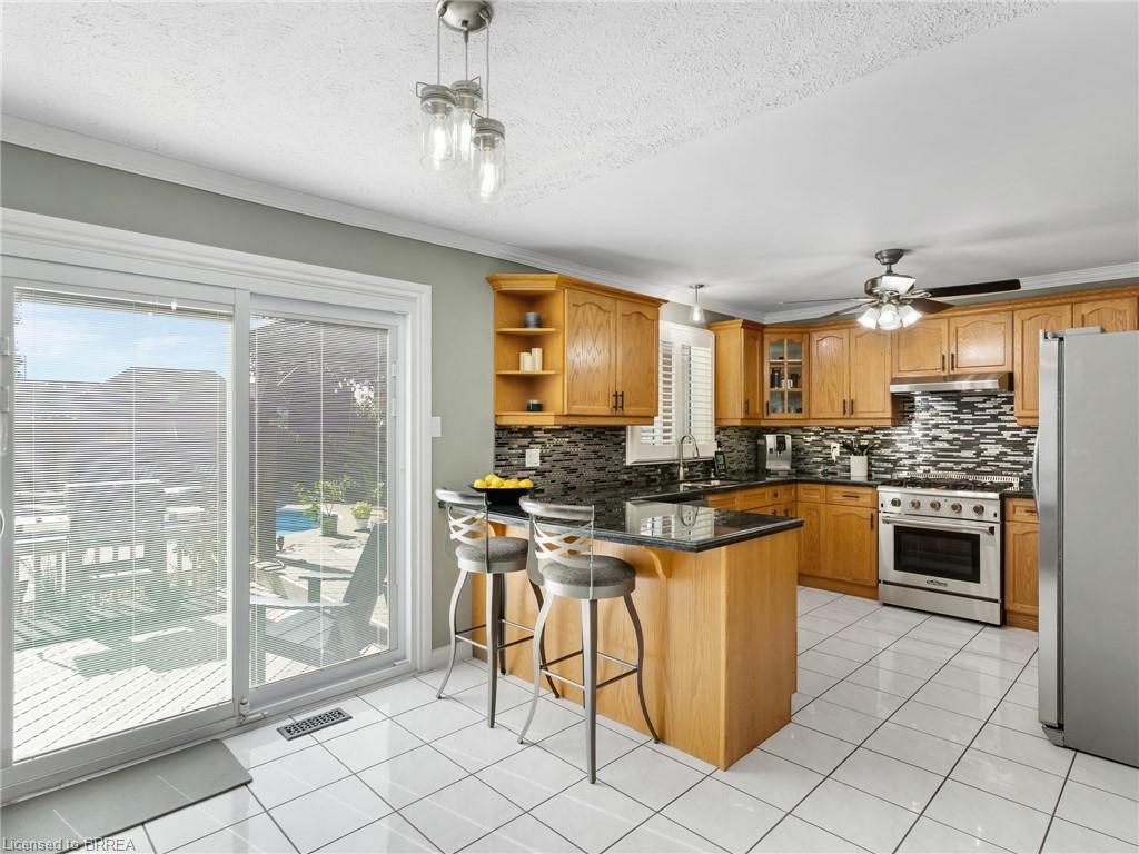 42 Emidio Crescent Property Photo 15