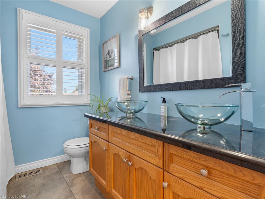 42 Emidio Crescent Property Photo 23