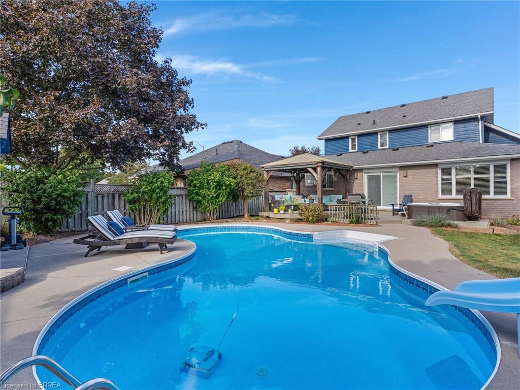 42 Emidio Crescent Property Photo 46