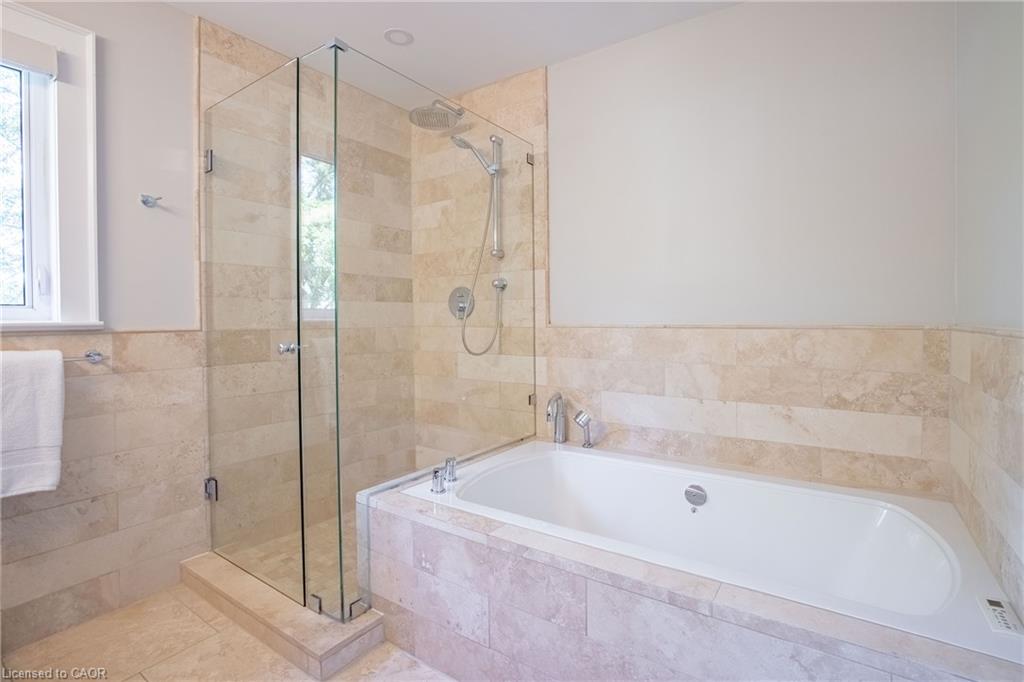 407 Maple Grove Drive Property Photo 23