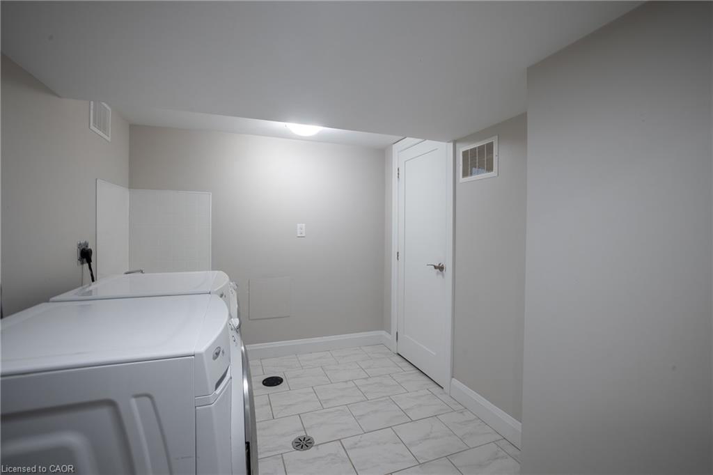 407 Maple Grove Drive Property Photo 35