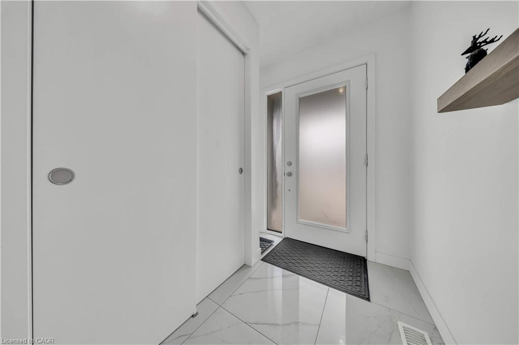 13 Pony Way Property Photo 6