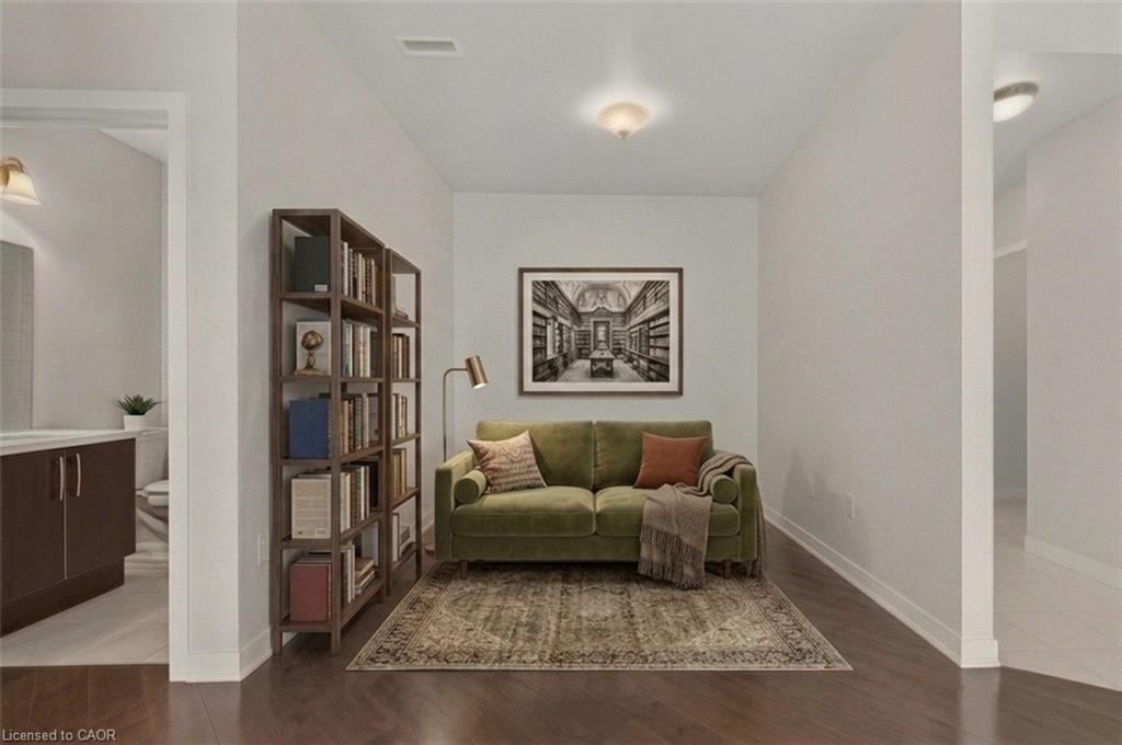 804-90 Charlton Avenue W Property Photo 14