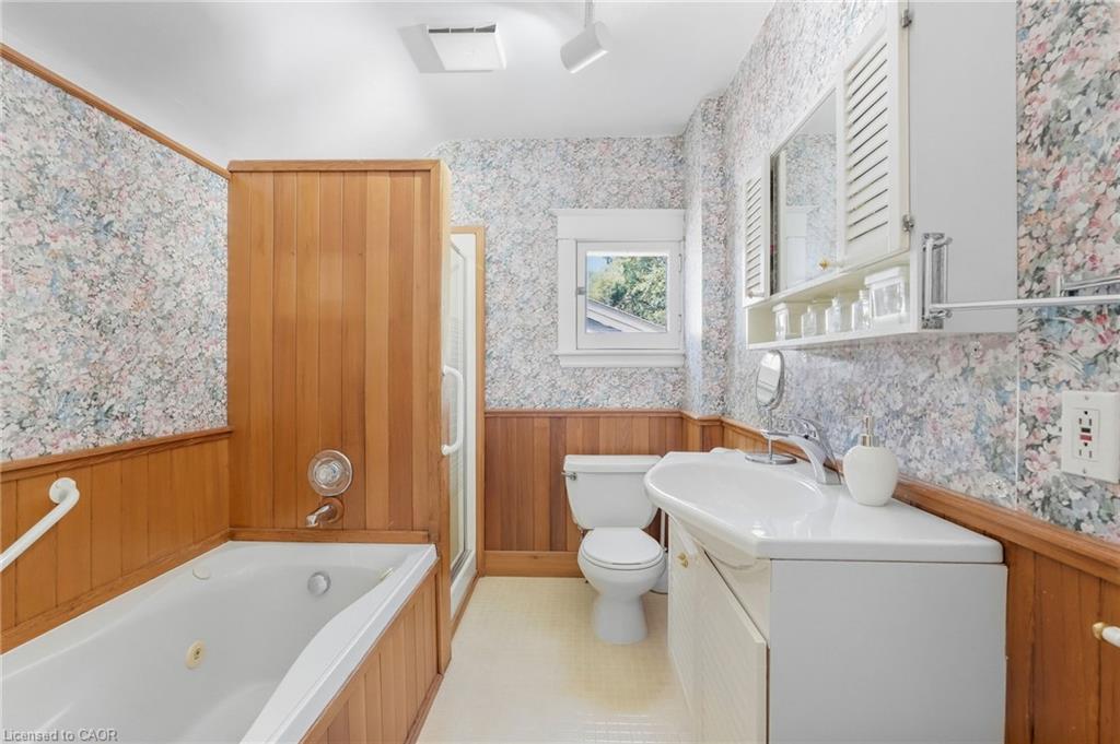 41 East 14th Street Property Photo 39