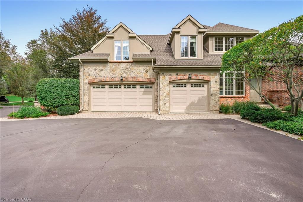 18 Blackberry Place Property Photo 6