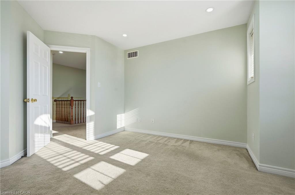 31 Peachwood Crescent Property Photo 18
