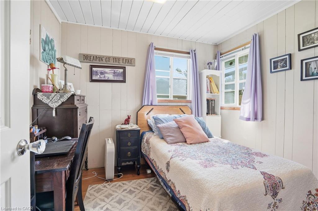 2579 Lakeshore Road Property Photo 16