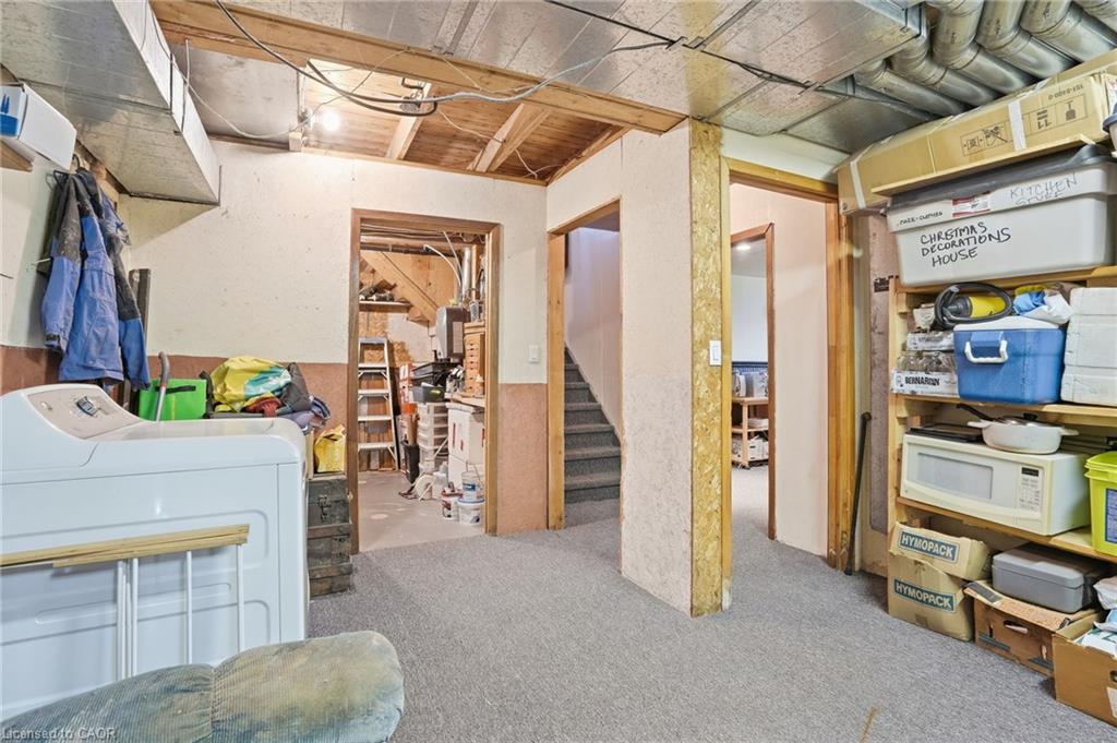 2579 Lakeshore Road Property Photo 24