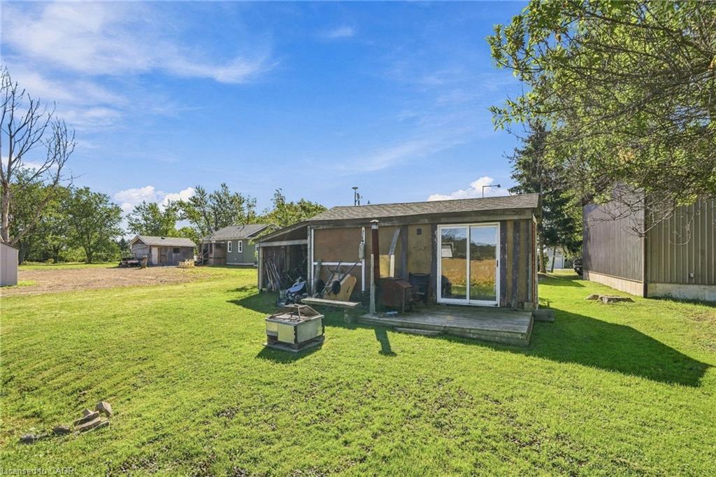2579 Lakeshore Road Property Photo 31