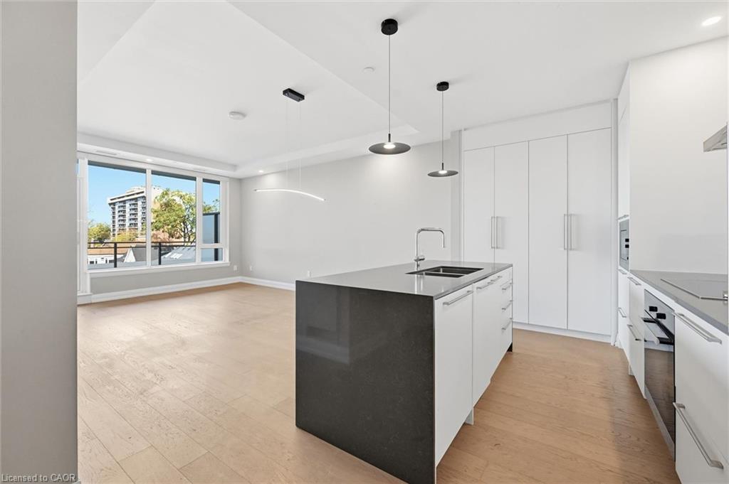407-1441 Elgin Street Property Photo 7
