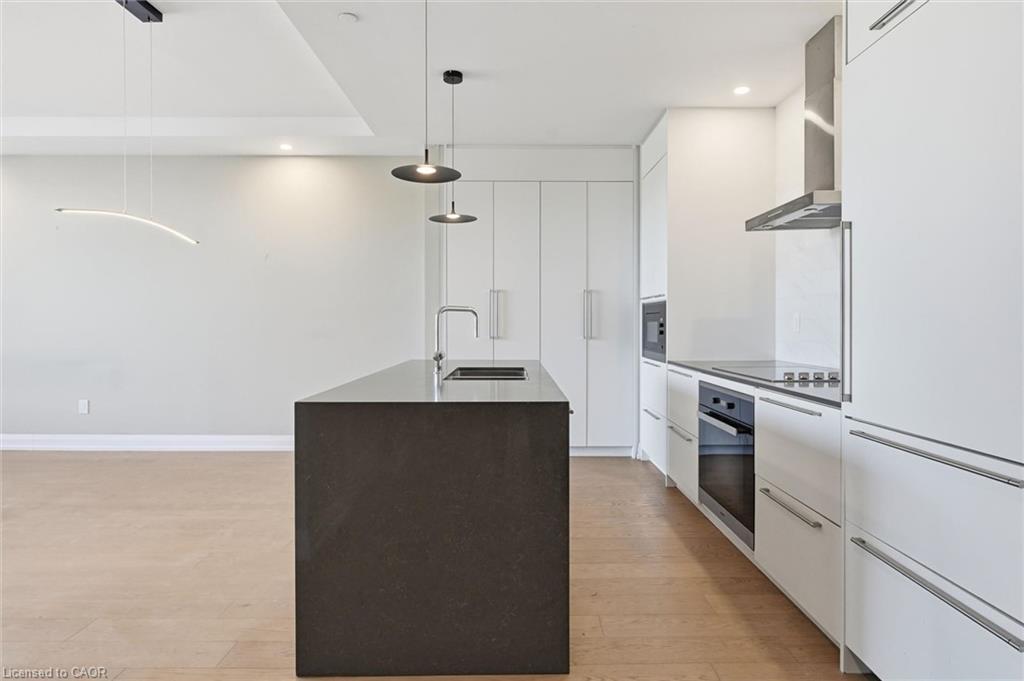 407-1441 Elgin Street Property Photo 8