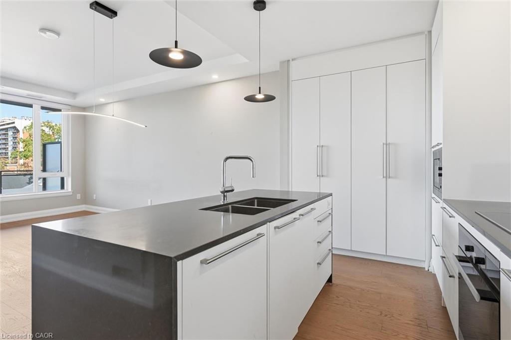 407-1441 Elgin Street Property Photo 12