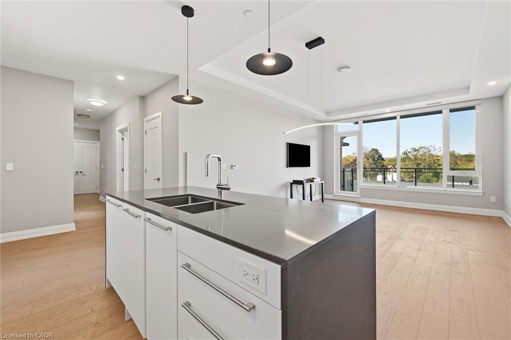 407-1441 Elgin Street Property Photo 13