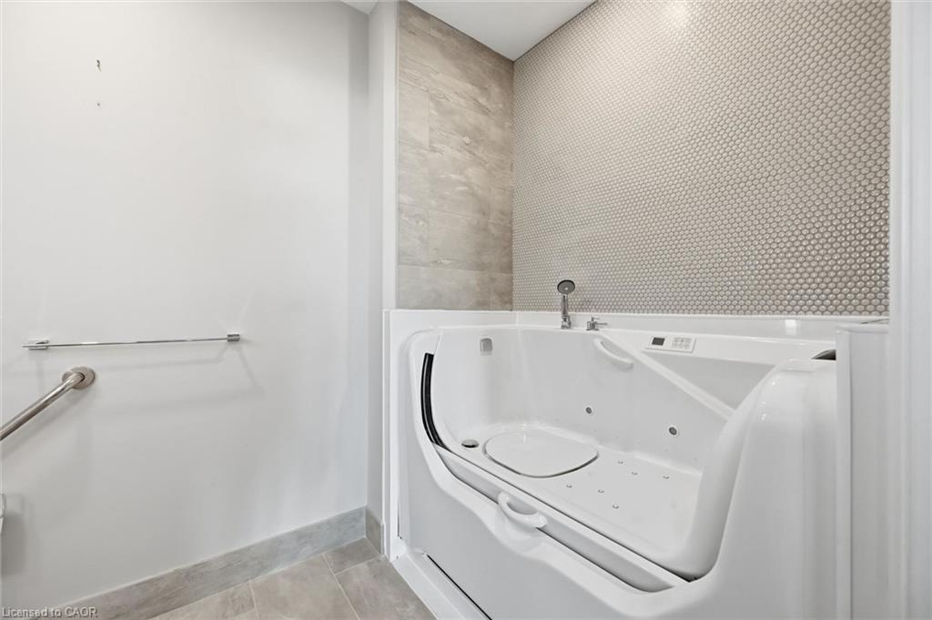 407-1441 Elgin Street Property Photo 32
