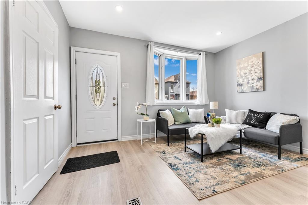 101 Emerald Street N Property Photo 1